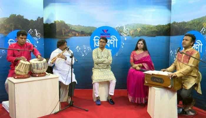 উদয় হাকিমের উপস্থাপনায় ত্রিবেণীর পঞ্চম পর্বের অতিথি শিল্পী এম এ মোমিন ও আশা খন্দকার