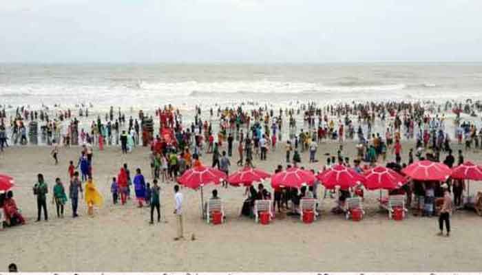 কক্সবাজারে ১০ লাখ পর্যটক সমাগমের সম্ভাবনা কক্সবাজারে ১০ লাখ পর্যটক সমাগমের সম্ভাবনা