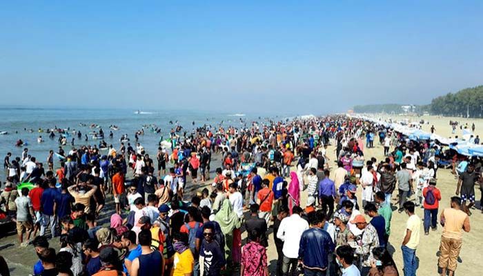বিপর্যস্ততার পথে কক্সবাজারের পর্যটন বিপর্যস্ততার পথে কক্সবাজারের পর্যটন