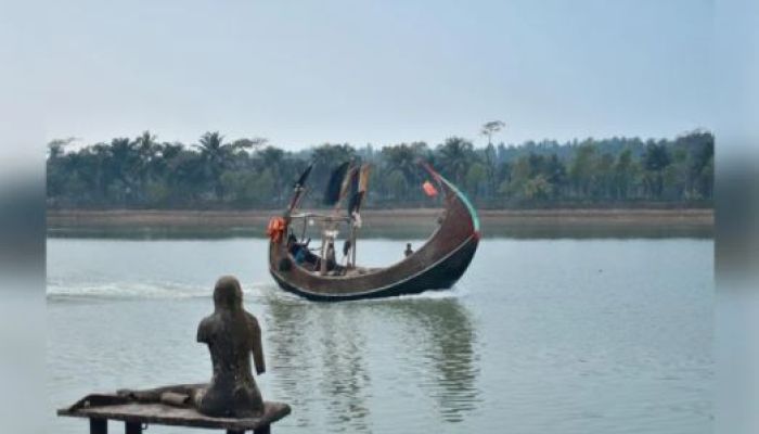 মারমেইড বিচ রিসোর্টে থাকলেই ঐতিহ্যবাহী ‘চাঁদের নৌকায়' ভ্রমণ