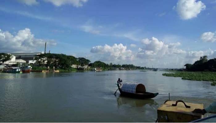 শীতলক্ষ্যায় একদিন শীতলক্ষ্যায় একদিন