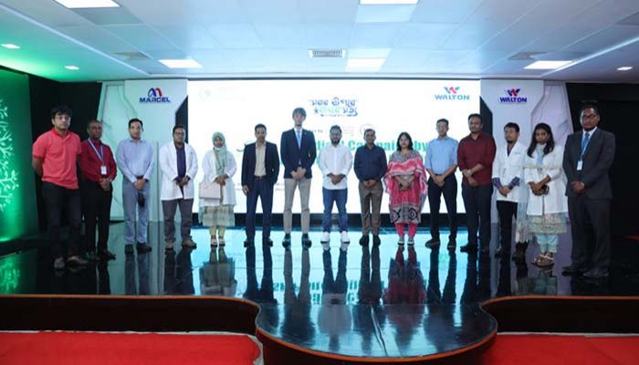 মেডিক্যাল ক্যাম্পের উদ্বোধনী অনুষ্ঠানে ওয়ালটন এমডি ও সিইও গোলাম মুর্শেদসহ অন্যরা মেডিক্যাল ক্যাম্পের উদ্বোধনী অনুষ্ঠানে ওয়ালটন এমডি ও সিইও গোলাম মুর্শেদসহ অন্যরা