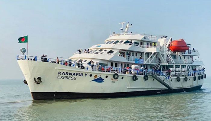 কক্সবাজার থেকে সেন্টমার্টিনে পর্যটকবাহী জাহাজ চলাচল শুরু কক্সবাজার থেকে সেন্টমার্টিনে পর্যটকবাহী জাহাজ চলাচল শুরু