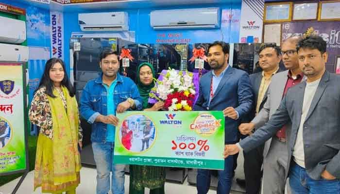 ওয়ালটন ল্যাপটপ কিনে শতভাগ ক্যাশব্যাক পেলেন শিহান