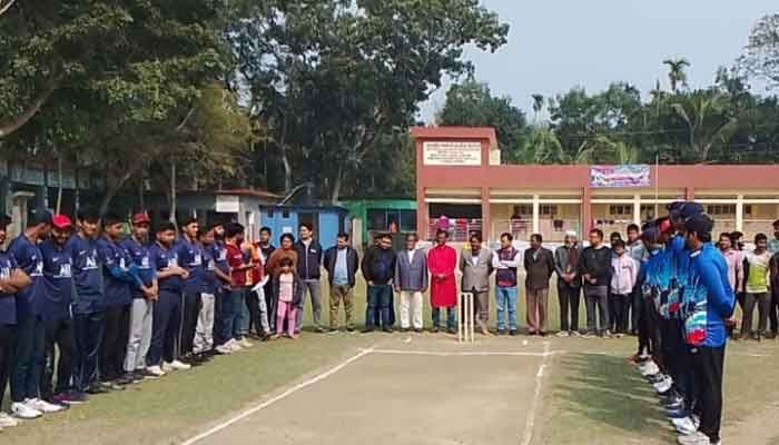 টাঙ্গাইলে শুরু হলো ভিসতা টি-২০ ক্রিকেট টুর্নামেন্ট টাঙ্গাইলে শুরু হলো ভিসতা টি-২০ ক্রিকেট টুর্নামেন্ট