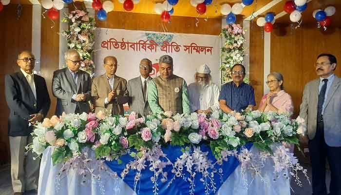  সাপ্তাহিক সাম্প্রতিক দেশকালের দশম প্রতিষ্ঠাবার্ষিকী পালিত