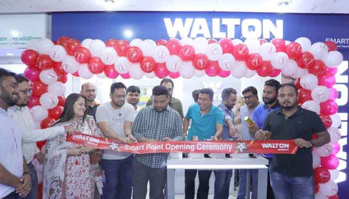 শ্যামলীতে ওয়ালটন মোবাইলের নতুন ব্র্যান্ড শপ ‘এ জে টেলিকম’