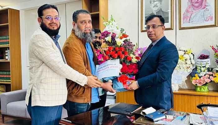 প্রাণিসম্পদ সচিবের সঙ্গে বিডিএফএ নেতাদের শুভেচ্ছা বিনিময় প্রাণিসম্পদ সচিবের সঙ্গে বিডিএফএ নেতাদের শুভেচ্ছা বিনিময়