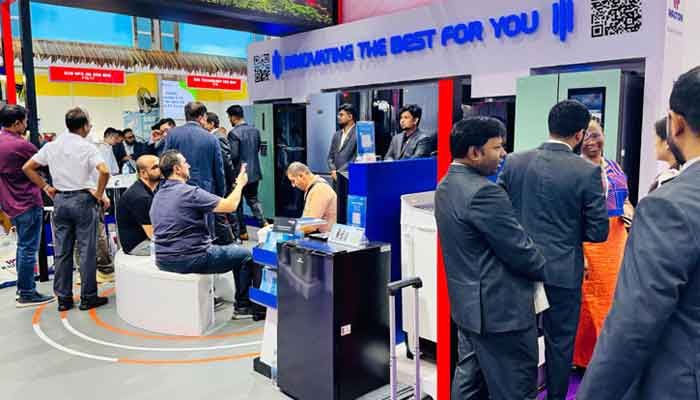 ক্যান্টন ফেয়ারে ওয়ালটনের ব্যাপক সাফল্য ক্যান্টন ফেয়ারে ওয়ালটনের ব্যাপক সাফল্য