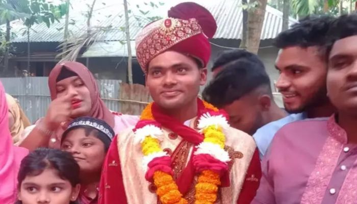 নোয়াখালীতে গৃহবধূর রহস্যজনক মৃত্যু: বাবার অভিযোগ মেয়েকে হত্যা করা হয়েছে