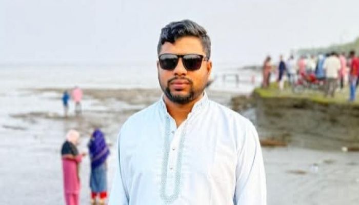 সুবর্ণচরে এলজিইডি অফিসে উত্তেজনা: সহকর্মীর প্রতি উপসহকারী প্রকৌশলীর উত্তপ্ত আচরণ